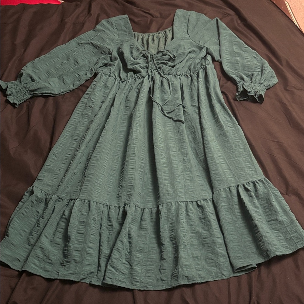 Elegant Green Midi Dress